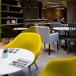 Campanile Centre St Roch 3*