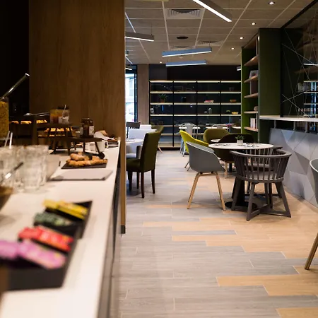 Campanile Centre St Roch Hotell