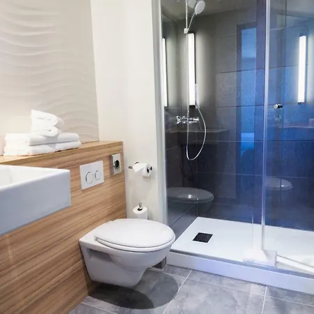 Campanile Centre St Roch Hotell