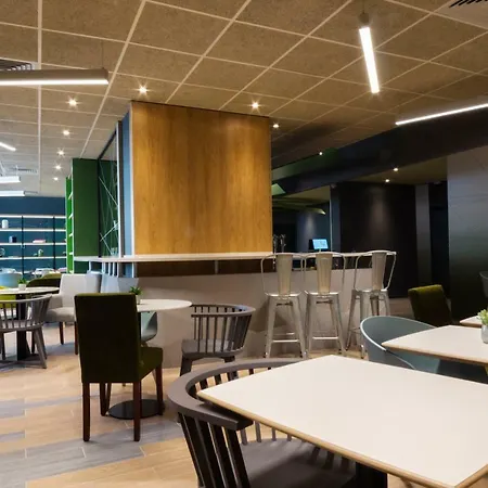 Campanile Centre St Roch 3*