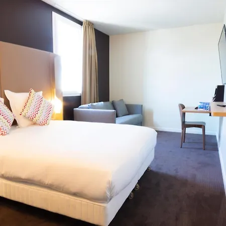 Campanile Prime - Montpellier Centre St Roch Hotel 3*