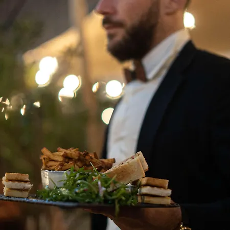 Отель Campanile Centre St Roch 3*