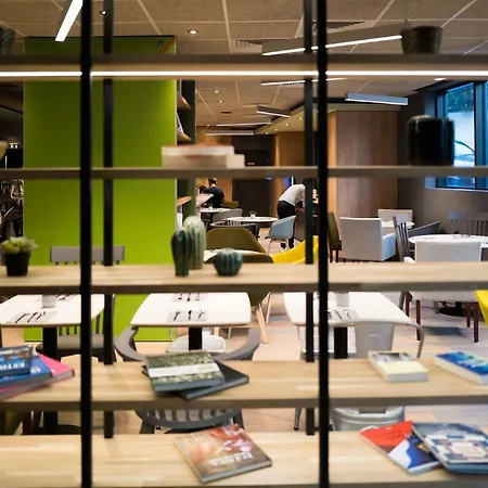 Campanile Centre St Roch 3*