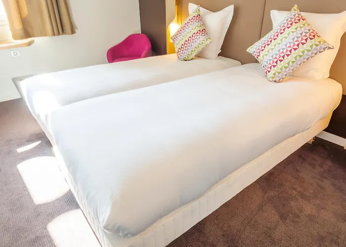 Campanile Centre St Roch 3*