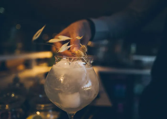 Hotel Campanile Centre St Roch 3*