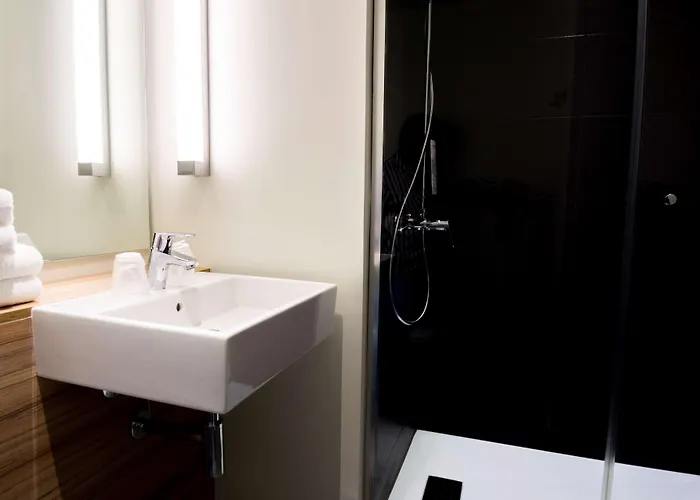 Campanile Centre St Roch 3* Montpellier