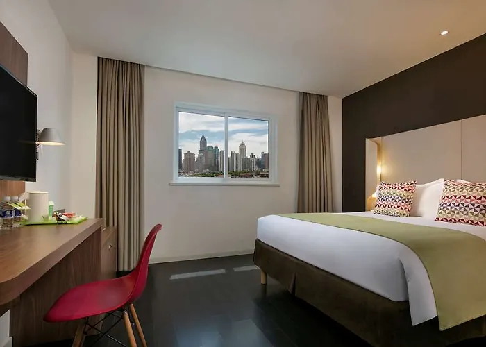 Hotel Campanile Centre St Roch Montpellier