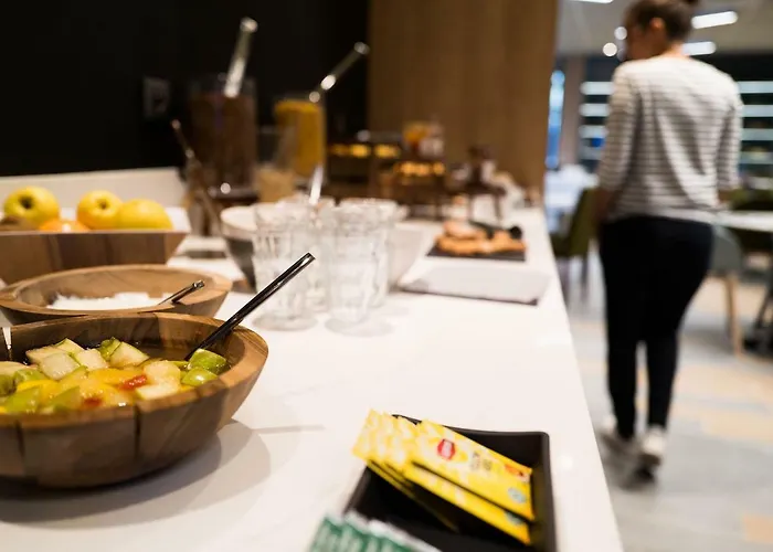 Campanile Centre St Roch Hotel Montpellier